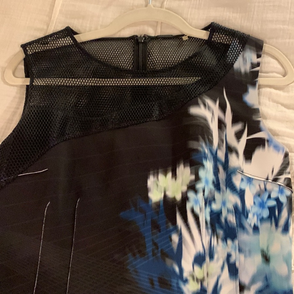 Elie Tahari blue floral scuba and mesh panel midi sheath dress